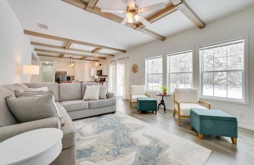 Presque Isle House | Walk to Beach: Modern Retreat in Presque Isle!