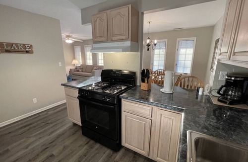 Gilbertsville Villa | Walk to the Marina, Prime Location, Easy Access