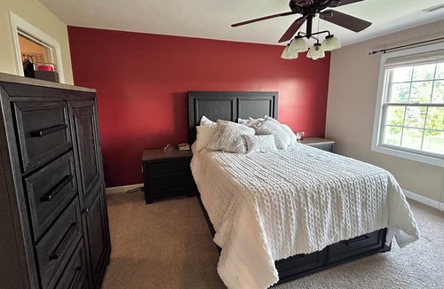 Forsyth House | Warm and cozy house!