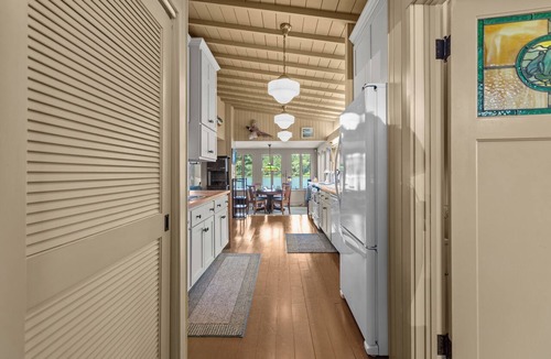 Coloma Cottage | Waterfront Getaway | Fish, Paddle & Relax