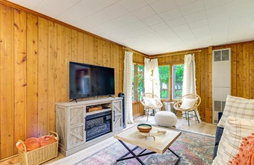 Lewiston House | Waterfront Tee Lake Cabin: Dock, Fire Pit + More!