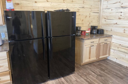 Houghton Cabin | Waterfront Trailside Cabin 23B