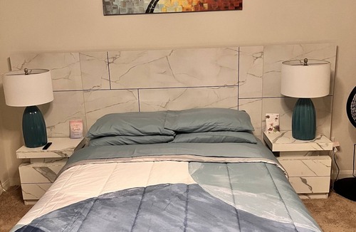 Katy House | Welcome to Daisy World! Experience comfort and style in my charming home.
