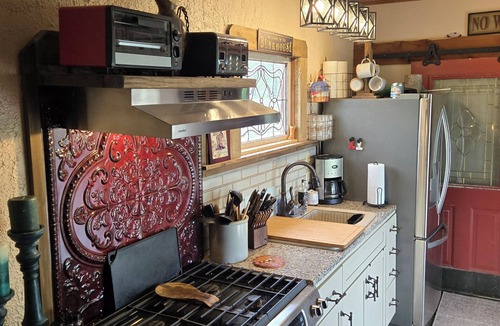 Gainesville House | Welcome to the Bunkhouse! Western inspired container home close to Bull Shoals