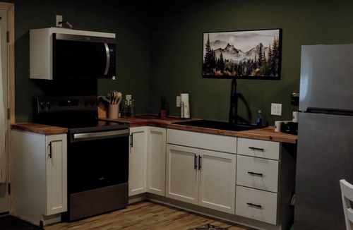 Eckerman Hotel | Welcome to the Strongs Room at U.P. Trails Getaway
