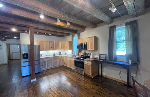 Suttons Bay Apartment | West Bayshore Village Two bedroom 1 bath apartment in the heart of wine country