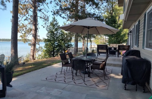 Lewiston House | West Twin Lake Waterfront Home - Amazing Sunsets! Bennington Pontoon for Rent.