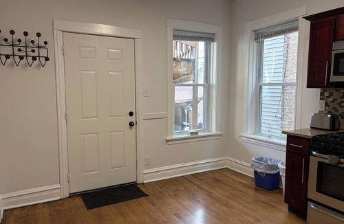 Logan Square Apartment | Western Logan Square near Healy Metra Stop
