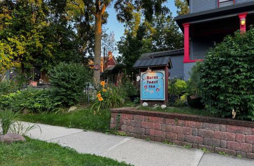 Old West Side Bed & Breakfast | Whole House Burnt Toast Inn Rental