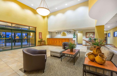 West Monroe Hotel | Wingate by Wyndham West Monroe