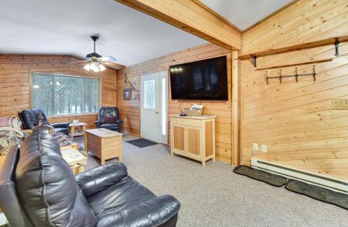 Solon Springs House | Woodland Cabin w/Fishing and ATV Trails