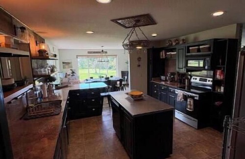 Aitkin House | Your Cozy Lakeside Escape Awaits on Blind Lake