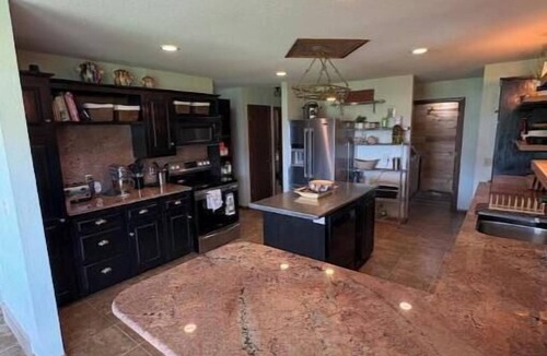 Aitkin House | Your Cozy Lakeside Escape Awaits on Blind Lake