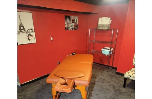 Ferguson Apartment | Zaire's Clubhouse private guest suite for two.