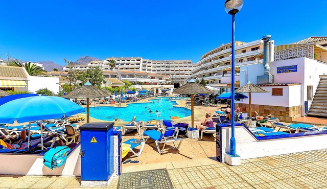 1 bdr apartment with heated pool, close to the beach, Complex Garden City in Costa Adeje