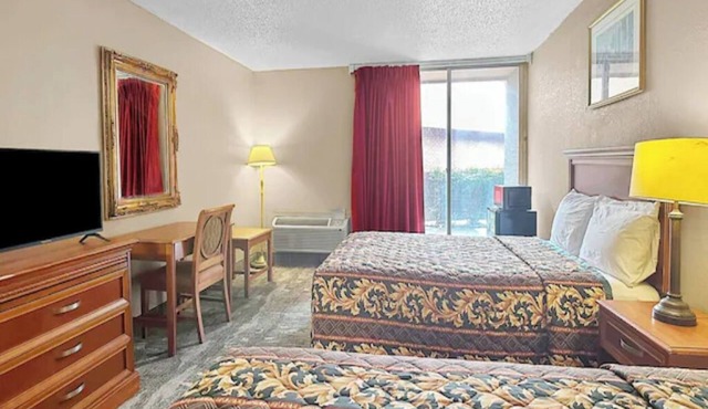 2 Contemporary Rooms Perfect for Peaceful & Enjoyable Weekend Getaways