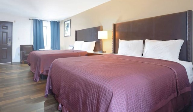 2 Rooms for Great Value: 2 Full Beds Non-Smoking for 4 Guests. in San Augustine County