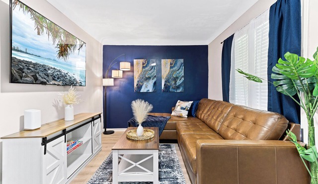 3Bds-Wif-Fi -30+Day/Work-Friendly Spacefor travel