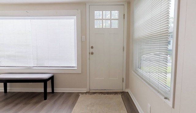 3BR Fully Furnished House in Gary – Sleeps 6