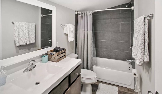 3BR Lake House ★ New Remodel ★ On Long Lake in Ingleside