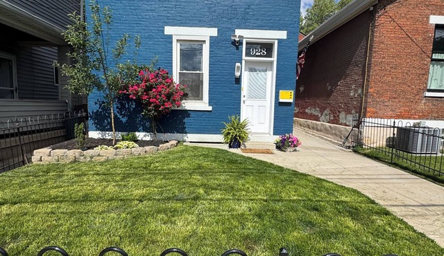 A serene 1-bedroom studio with a fabulous patio in charming Covington! in Covington
