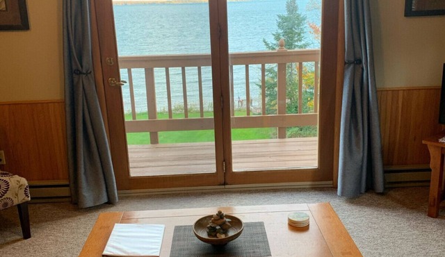 Bayfield Island View Lodging "Sevona Suite" on Lake Superior with Best Lake view