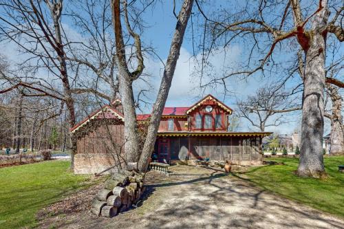 Boat, Fish, Swim! Lakefront Wisconsin Gem w/Pier