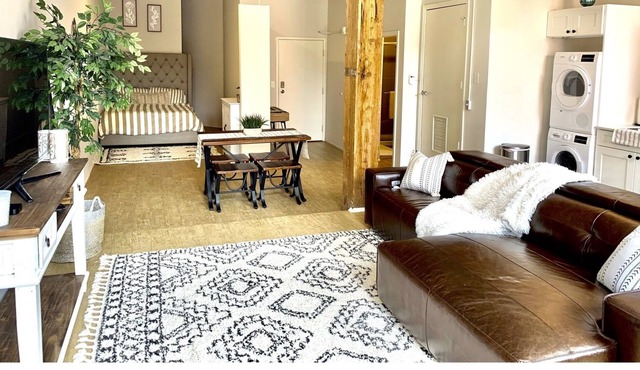 Boho Loft in Rivermarket