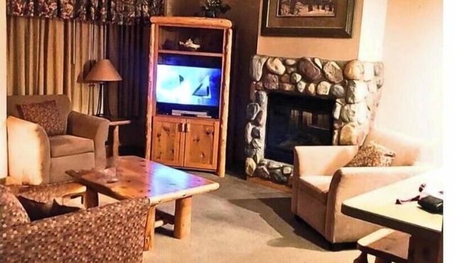 Breezy Point Resort - Sleeps 6!