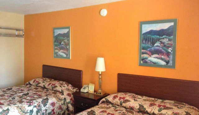 Cadet Motor Inn