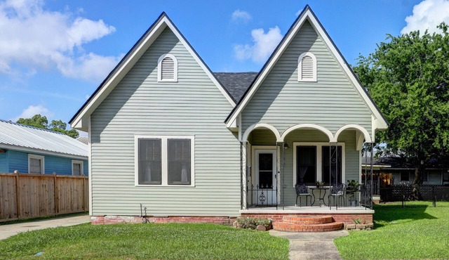 Cajun Cottage located in downtown New Iberia in New Iberia