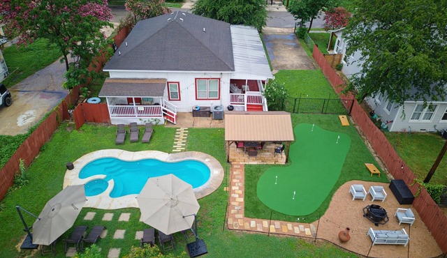 Casa Perla Pool, Spa, Fire Pit & Margarita Bar in San Antonio