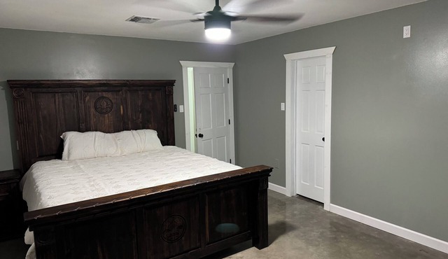 Charming 3-bedroom house in the heart of Houma
