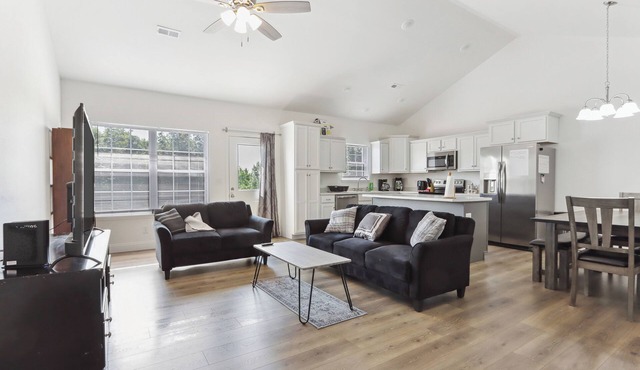 Charming St Robert Home Near Downtown Waynesville! in St Robert
