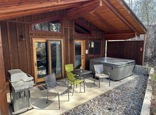 Chewuch Inn & Cabins in Winthrop