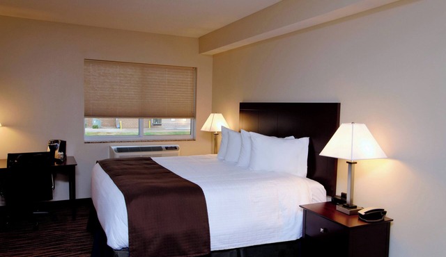 Cobblestone Inn & Suites - Fort Madison