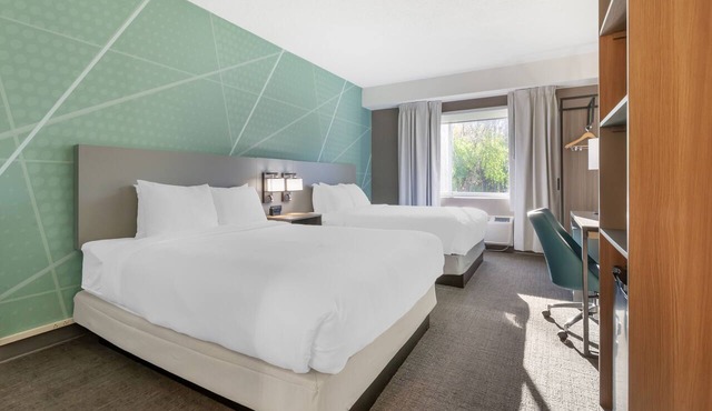 Comfort Inn & Suites Beaver Dam
