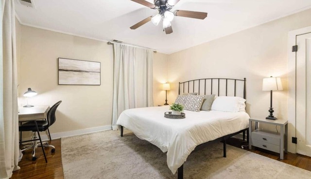 Condo in Historic Lowertown - walk to restaurants in Paducah