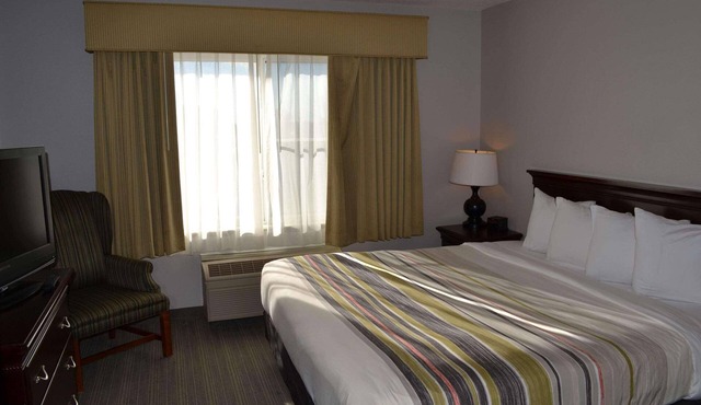 Country Inn & Suites by Radisson, Gurnee, IL