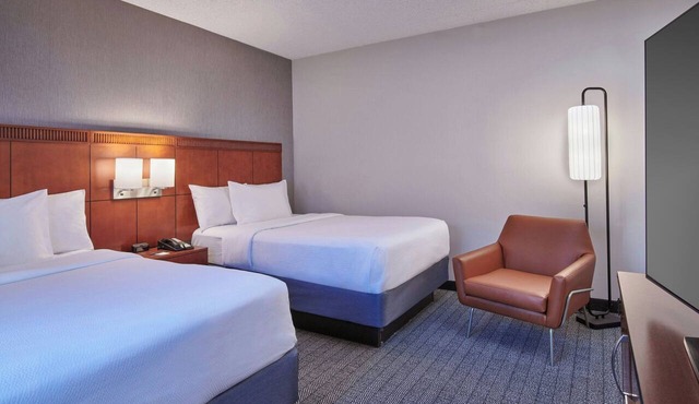 Courtyard by Marriott Detroit Metropolitan Airport Romulus
