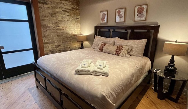 Cozy 1-Bedroom Piedmont Suite in Saugatuck – Perfect for Romantic Getaways!