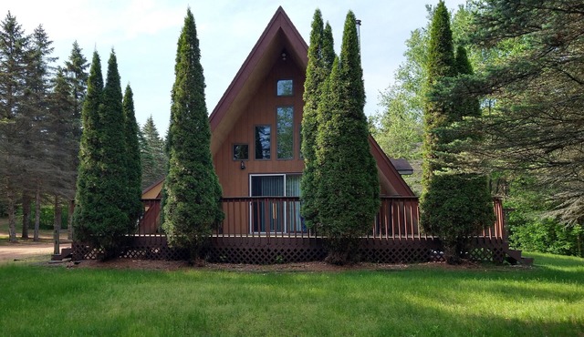 Cozy A-Frame in a Private Woods; Hiking, Campfires and Family