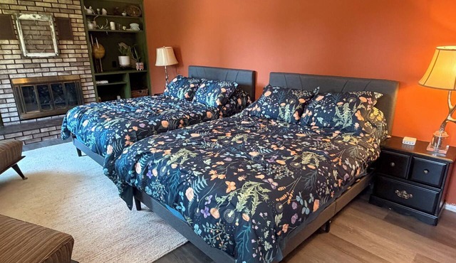 Cozy West Michigan Getaway — Near Ludington, Pentwater & Silver Lake Beaches!