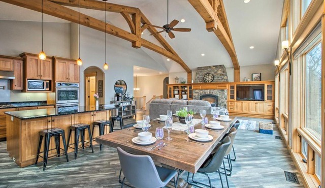Dock, Hot Tub & Game Room: Luxe Lake Latoka Home