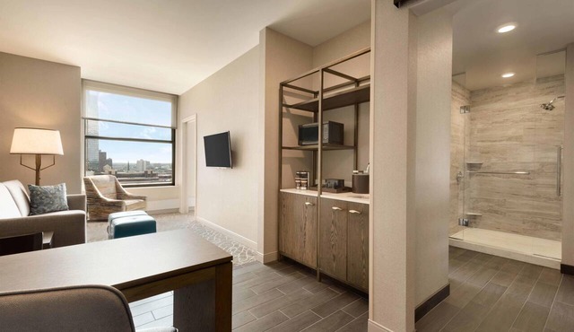 Embassy Suites by Hilton Minneapolis Downtown