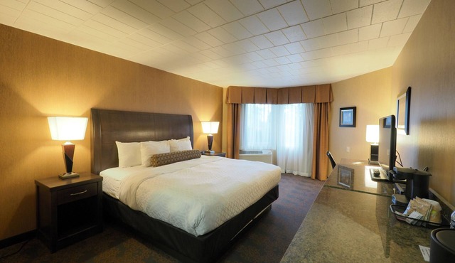 Evergreen Resort