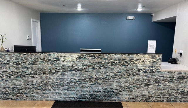 Executive Inn and Suites Baker
