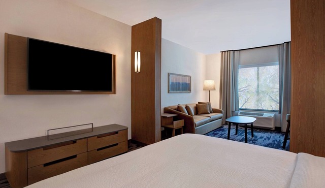 Fairfield Inn & Suites by Marriott Chicago Bolingbrook