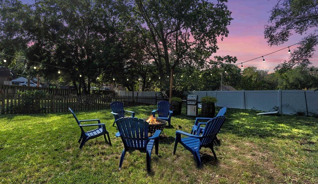 Family Favorite Sleeps 8 Ready Walkable