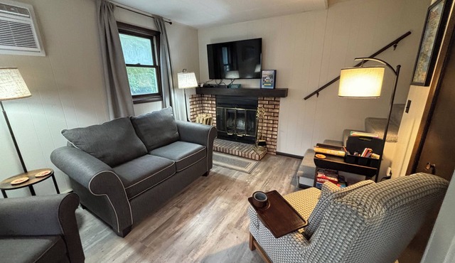 Fireside South @Ephraim Beach on Ephraim Village Cottages Resort